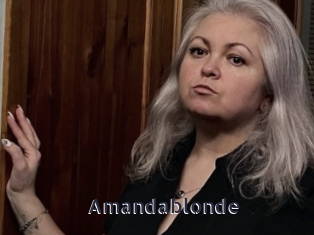 Amandablonde