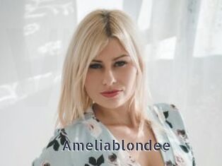 Ameliablondee