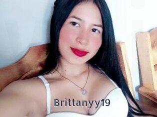 Brittanyy19