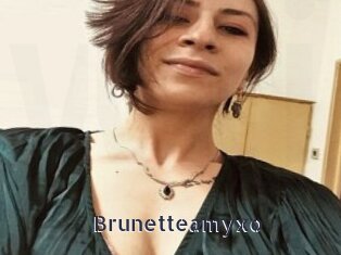 Brunetteamyxo