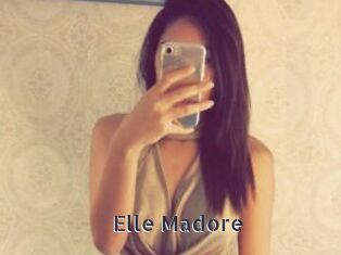 Elle_Madore