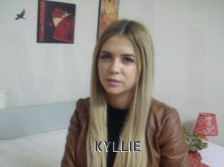 KYLLIE_