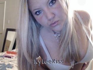 Kylee_Kiss