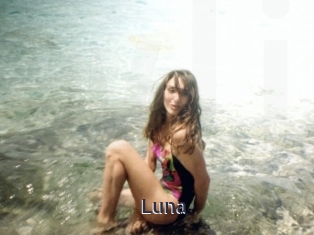 Luna_Taylor