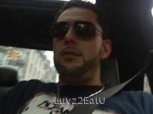 Luvz2EatU webcam livesex