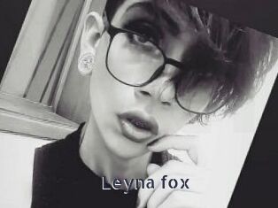 Leyna_fox