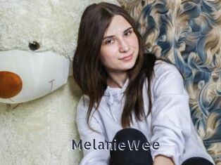 MelanieWee webcam livesex