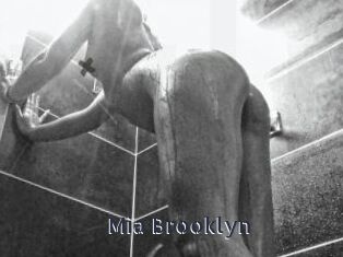 Mia_Brooklyn