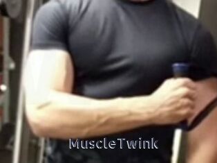 MuscleTwink