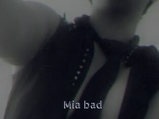 Mia_bad