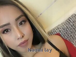 Naomi_lay