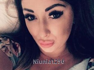 Niunia1256