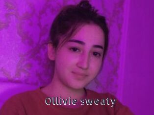 Ollivie_sweaty