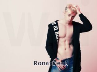 RonasDeek webcam livesex