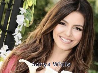 Sonya_White