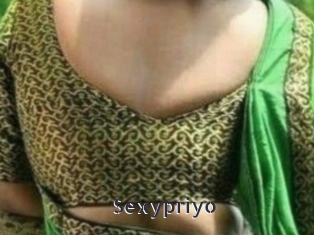 sexypriyo webcam livesex