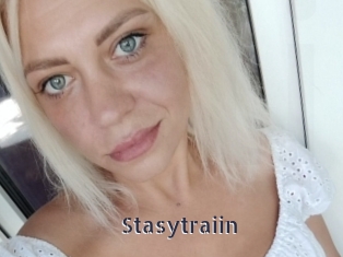 stasytraiin webcam livesex