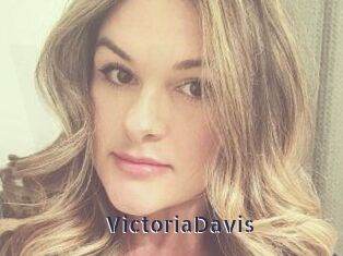 Victoria_Davis