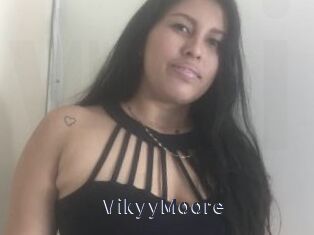 VikyyMoore