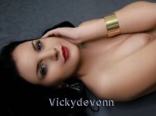 Vickydevonn